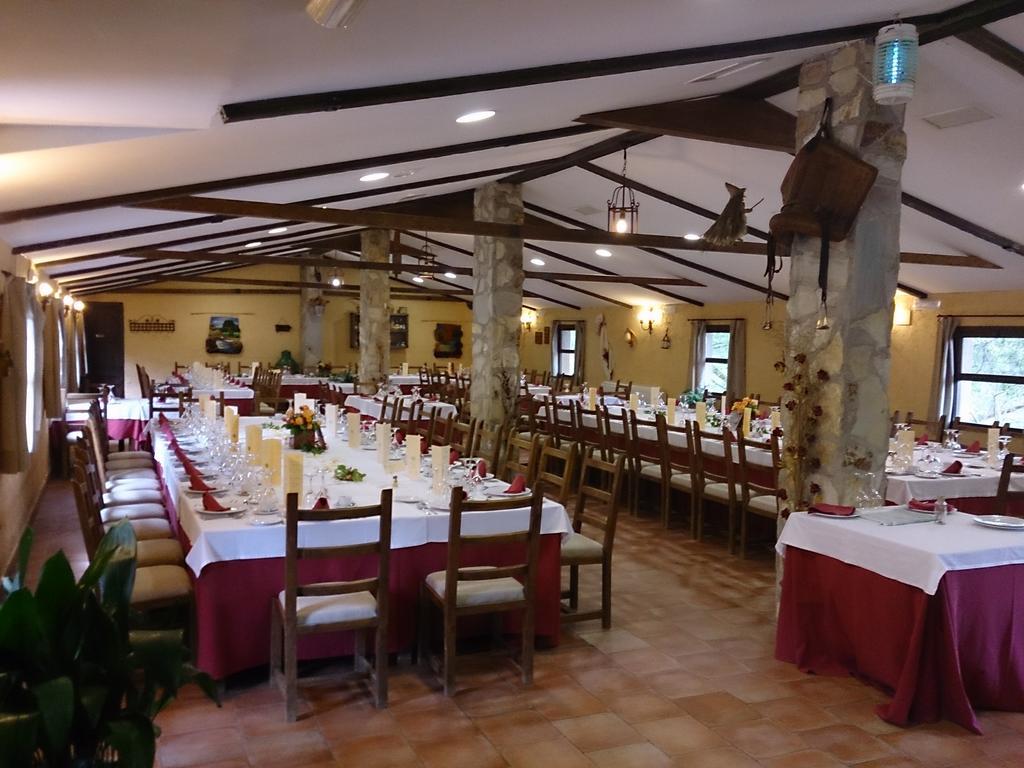 Valdolázaro Los Navalucillos Exterior foto